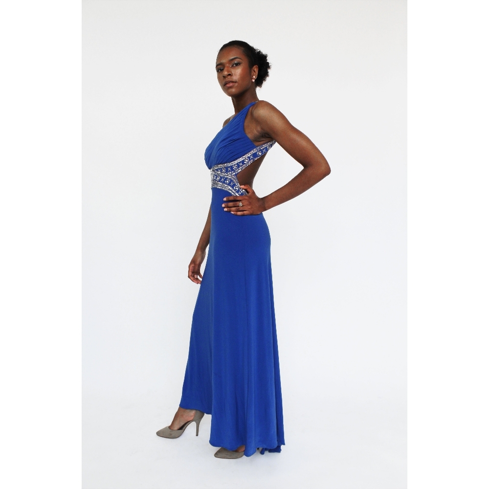 Laura | One-shoulder Gown